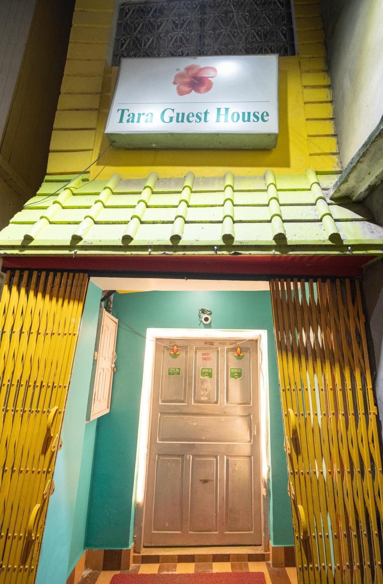 Tara Guest House Varanasi Bagian luar foto
