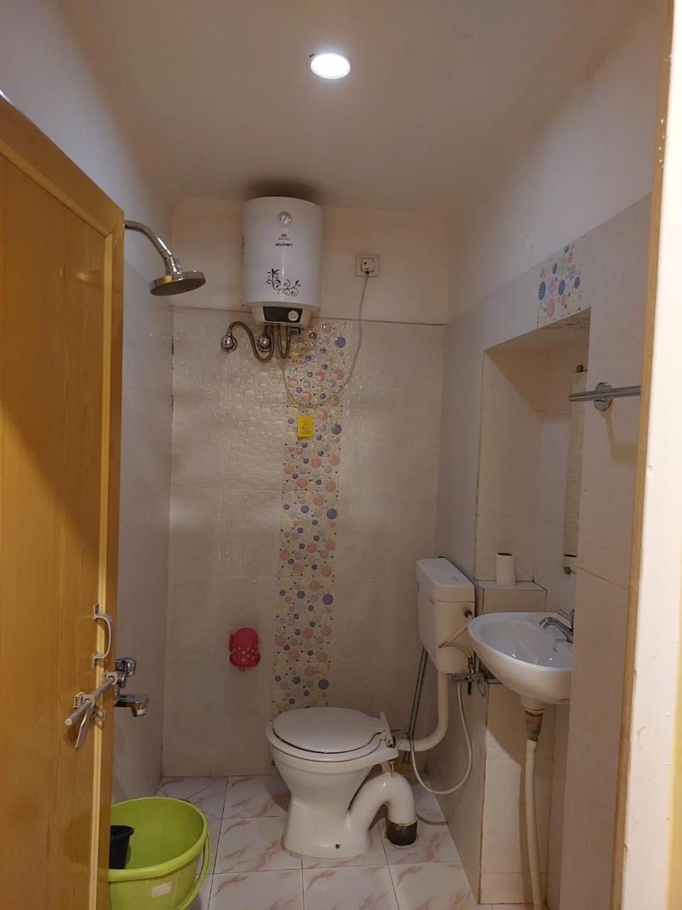Tara Guest House Varanasi Bagian luar foto