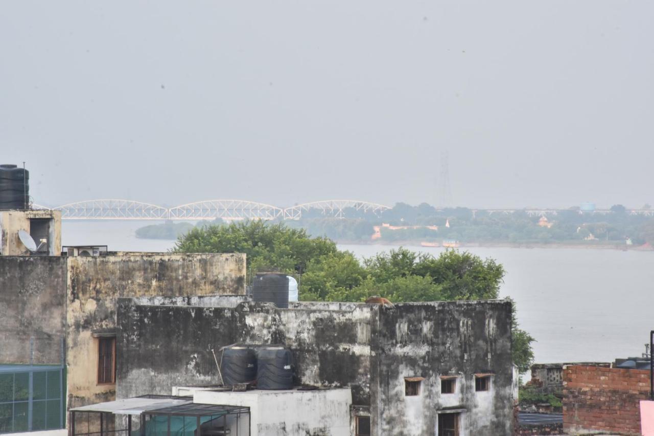 Tara Guest House Varanasi Bagian luar foto