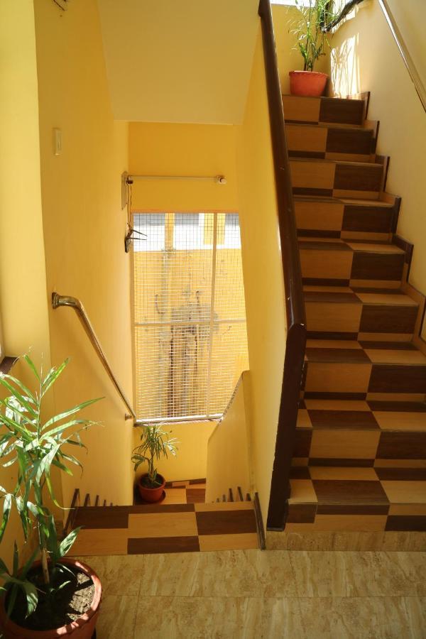 Tara Guest House Varanasi Bagian luar foto